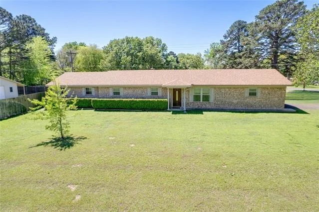 Unit for sale at 100 Madison Drive, Longview, TX 75603