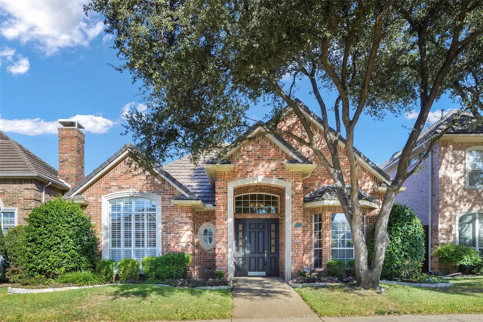 Unit for sale at 5834 Coolwater Cove, Dallas, TX 75252