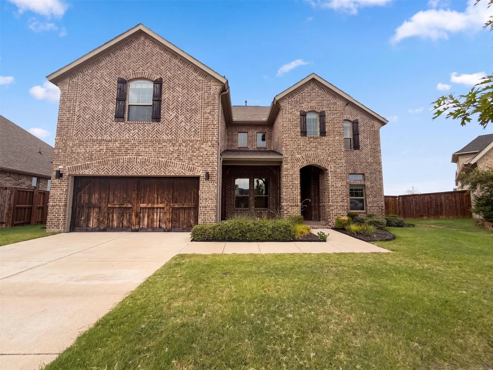 Unit for sale at 817 Shallow Creek Way, McKinney, TX 75071
