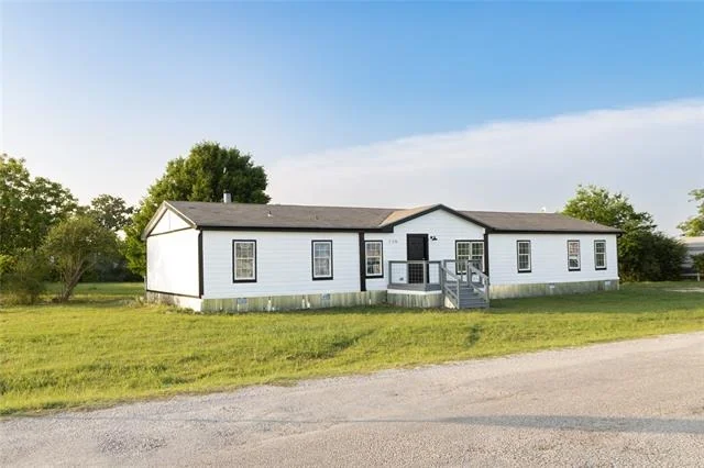 Unit for sale at 135 Paint Court, Stephenville, TX 76401