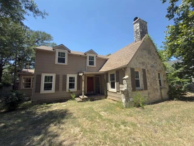 Unit for sale at 2309 Mayo Street, Commerce, TX 75428