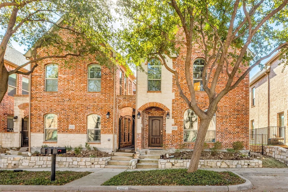 Unit for sale at 6833 Cortona Lane, Frisco, TX 75034