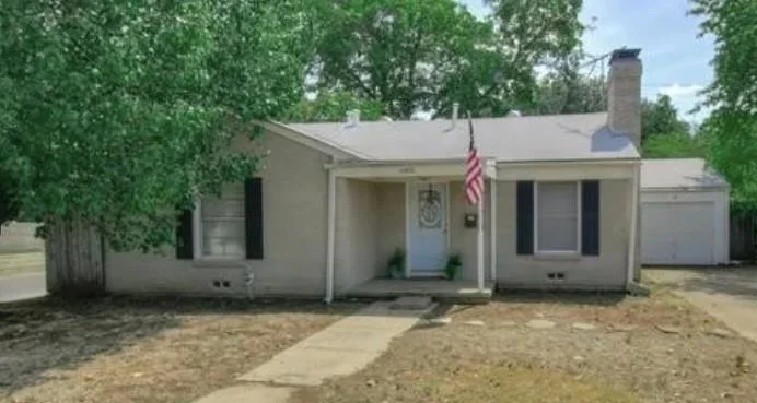 Unit for sale at 6401 Calmont Avenue, Fort Worth, TX 76116