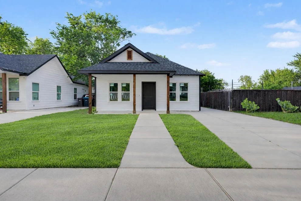 Unit for sale at 1211 E Cannon Street, Fort Worth, TX 76104