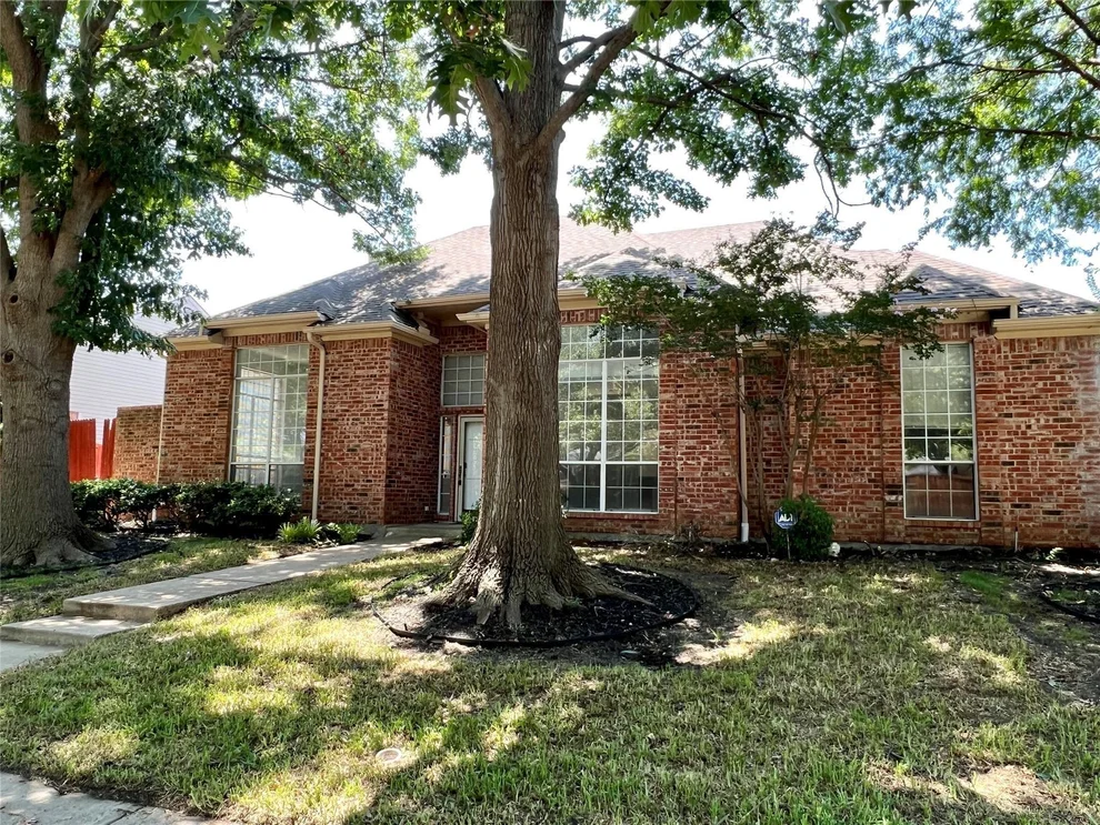 Unit for sale at 11005 Hermitage Lane, Frisco, TX 75035