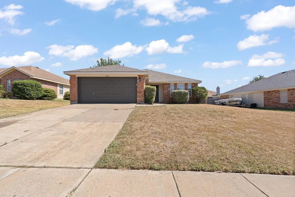 Unit for sale at 832 Beaver Creek Drive, Burleson, TX 76028