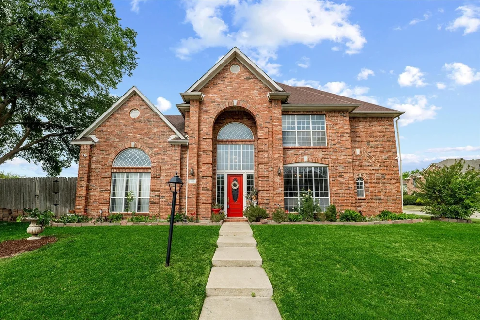 Unit for sale at 3511 Paladium Drive, Grand Prairie, TX 75052