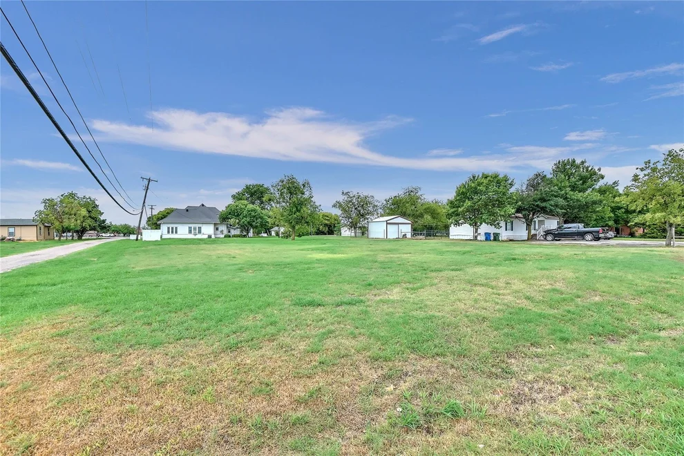 Unit for sale at TBD W Maple Street LOT 5, Gunter, TX 75058