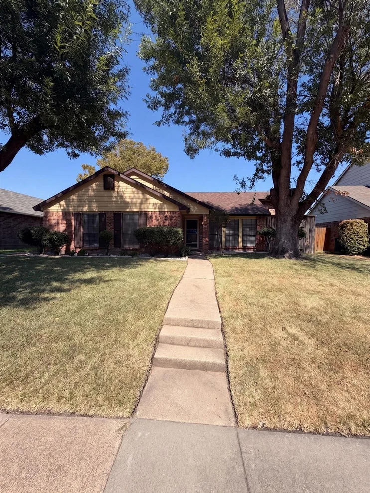 Unit for sale at 6808 Younger Drive, The Colony, TX 75056