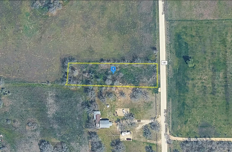 Unit for sale at 270 Tenney Creek Road, No City, TX 78616
