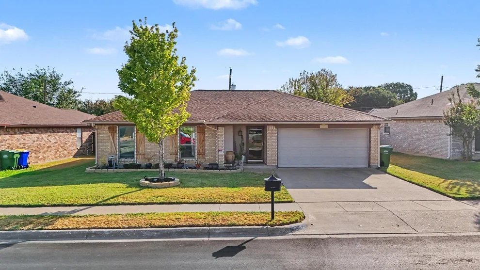 Unit for sale at 7624 Maplehill Road, Watauga, TX 76148