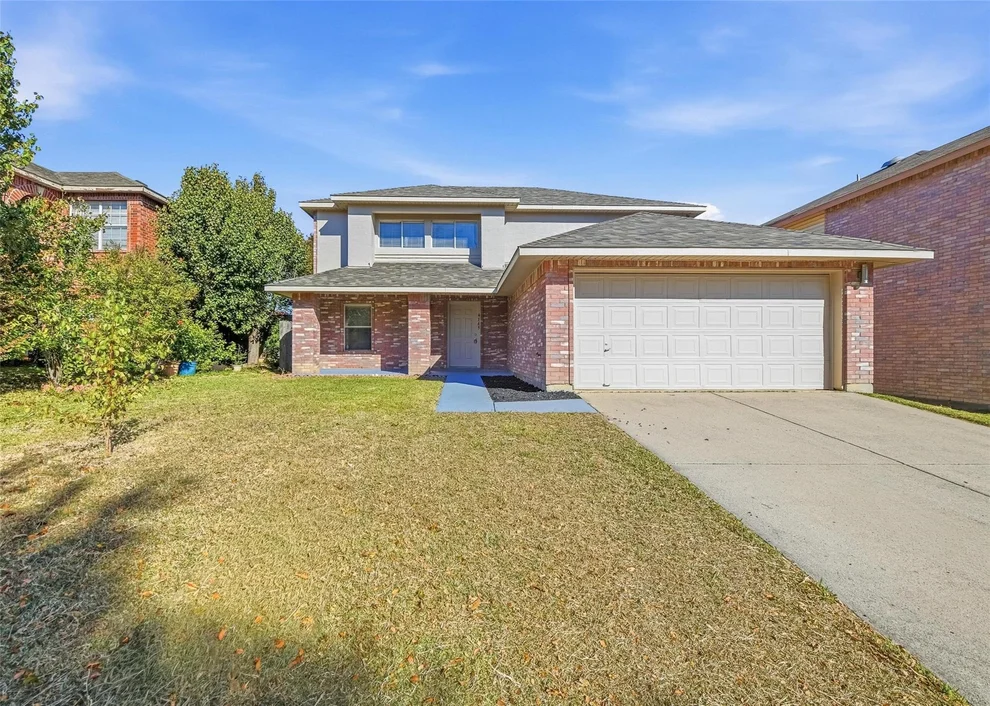 Unit for sale at 4165 Tupelo Trail, Fort Worth, TX 76244