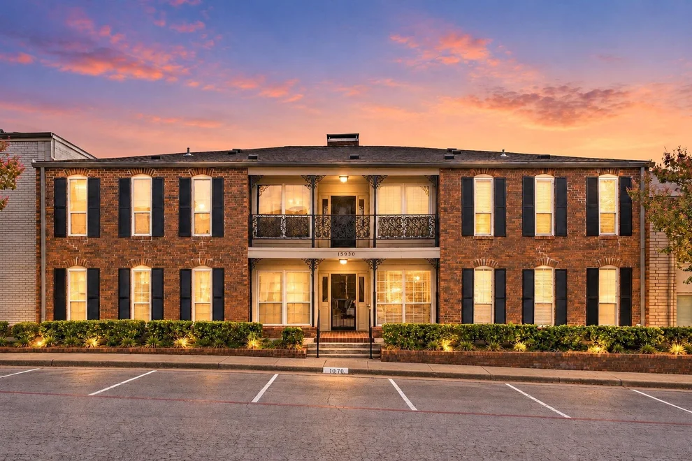 Unit for sale at 15930 Stillwood Street, Dallas, TX 75248