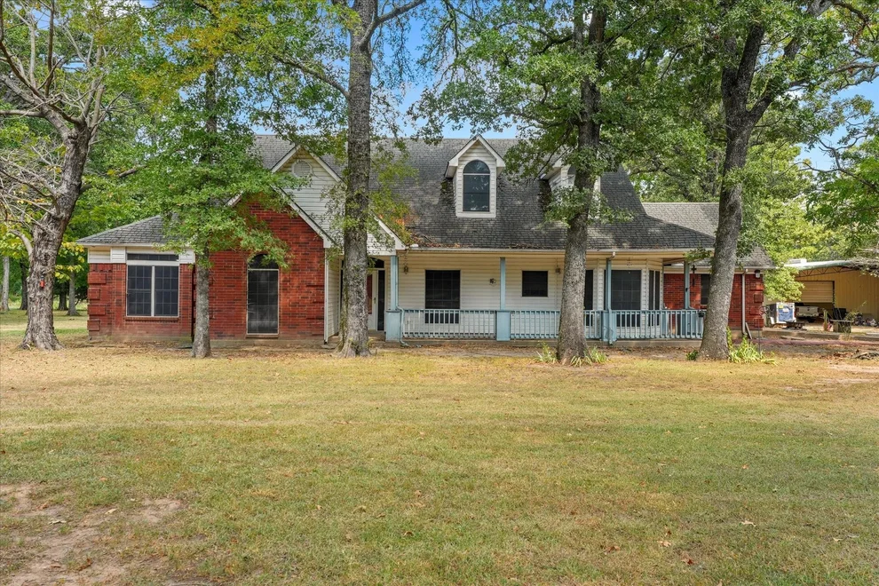 Unit for sale at 660 Rs County Road 1250, Emory, TX 75440