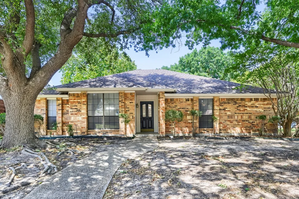 Unit for sale at 734 Swallow Drive, Coppell, TX 75019