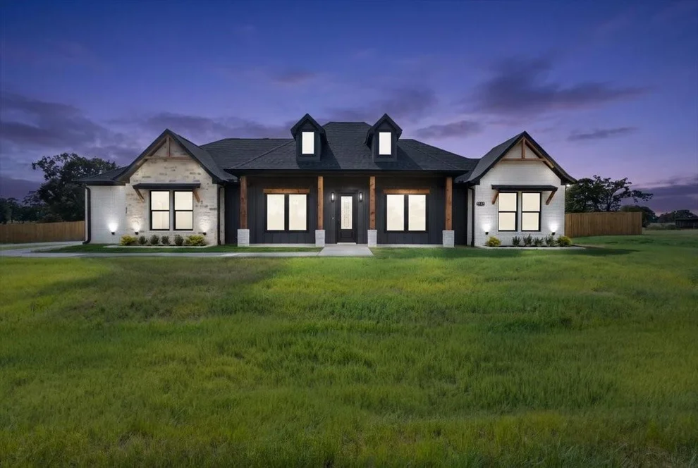 Unit for sale at 7727 Molina Drive, Tyler, TX 75704