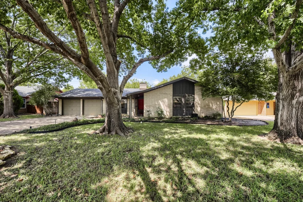 Unit for sale at 1300 Greenbriar Street, Denton, TX 76201
