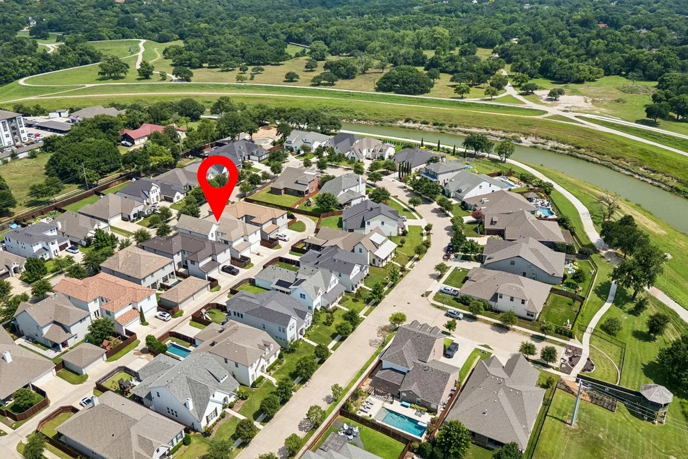 Unit for sale at 520 Sheer Bliss Lane, Fort Worth, TX 76114