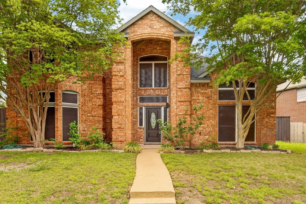 Unit for sale at 2622 Covington Drive, Garland, TX 75040