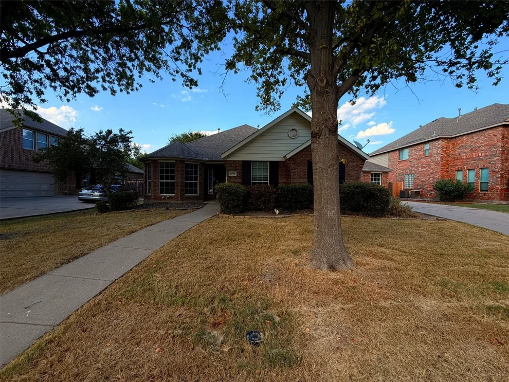 Unit for sale at 1009 Spinnaker Drive, Forney, TX 75126