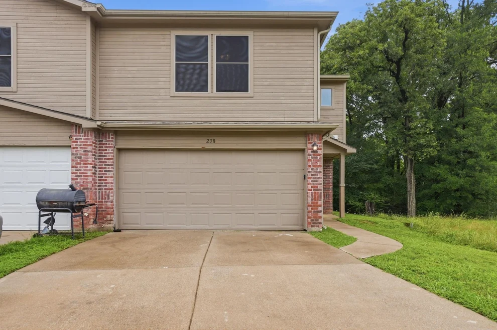 Unit for sale at 238 Creek Cove Drive, Dallas, TX 75217