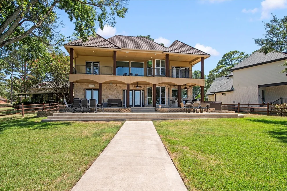 Unit for sale at 152 Sunset Drive, Gun Barrel City, TX 75156