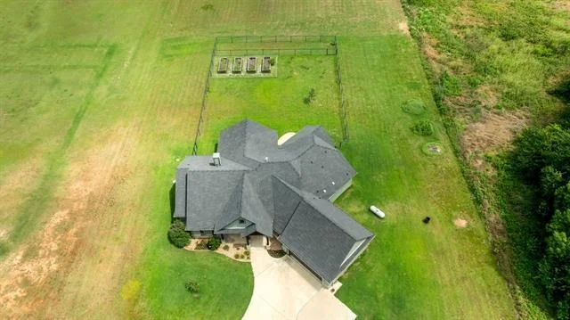 Unit for sale at 308 County Road 3336, Paradise, TX 76073