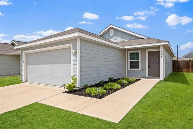 Unit for sale at 7509 Gray Wolf Lane, McKinney, TX 75071