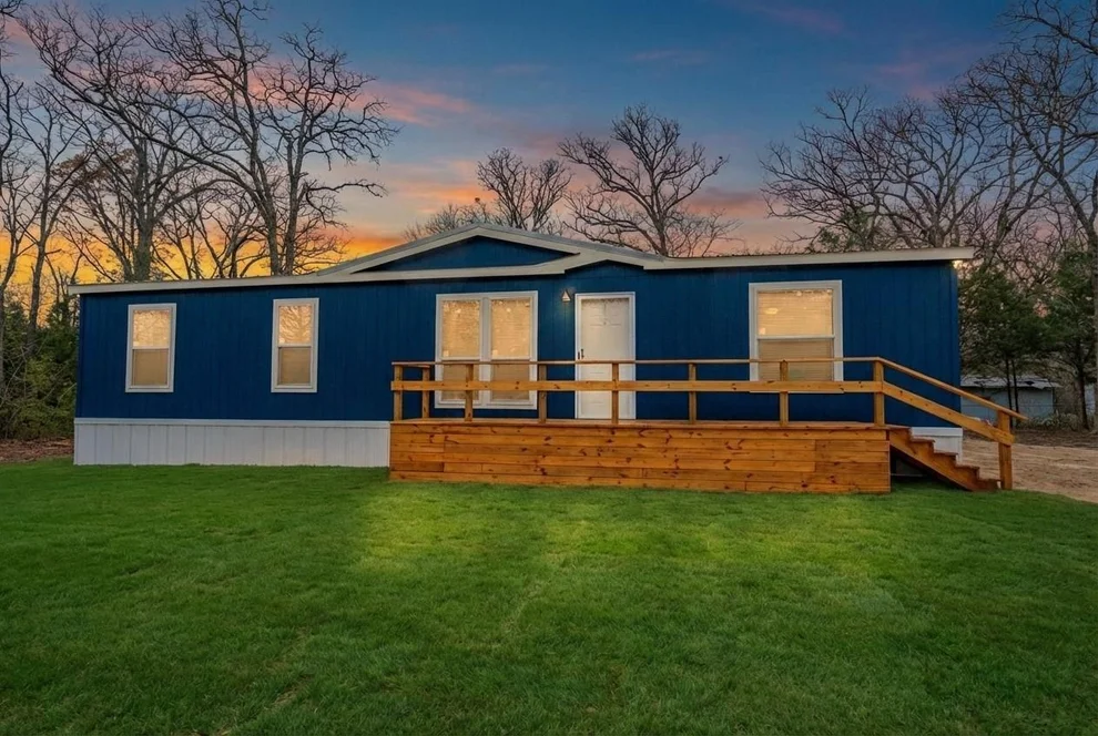 Unit for sale at 7108 Moccasin Drive, Mabank, TX 75156