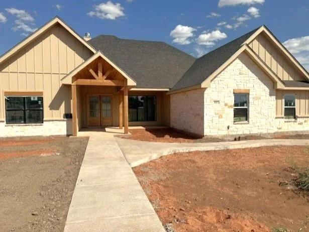 Unit for sale at 101 Sabine, Abilene, TX 79606
