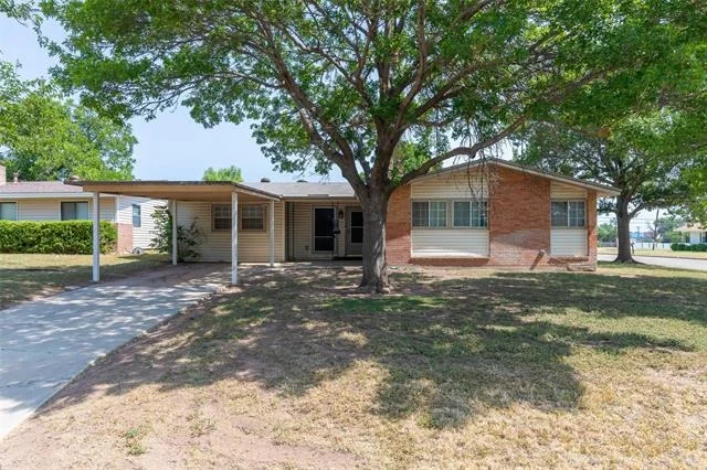 Unit for sale at 2502 Bennett Drive, Abilene, TX 79605
