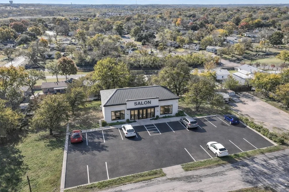 Unit for sale at 213 W Eldred Street, Burleson, TX 76028