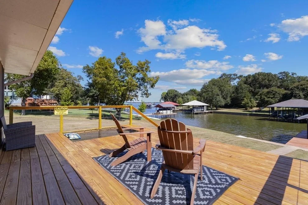 Unit for sale at 124 Peninsula Point Terrace, Mabank, TX 75156