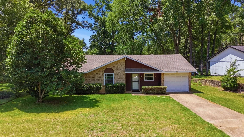 Unit for sale at 2307 Pinkerton, Tyler, TX 75701
