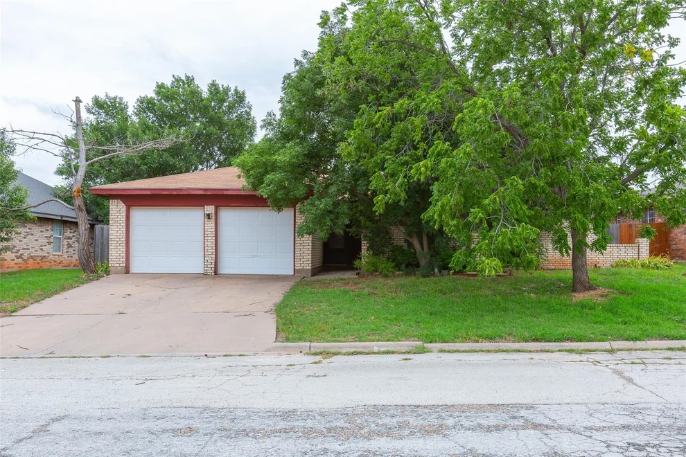 Unit for sale at 8001 Weehunt Court, Abilene, TX 79606