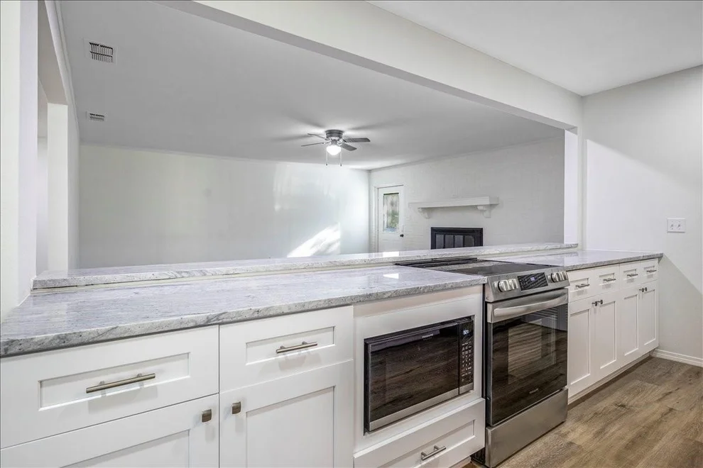 Unit for sale at 303 Jane Lane, Lindale, TX 75771