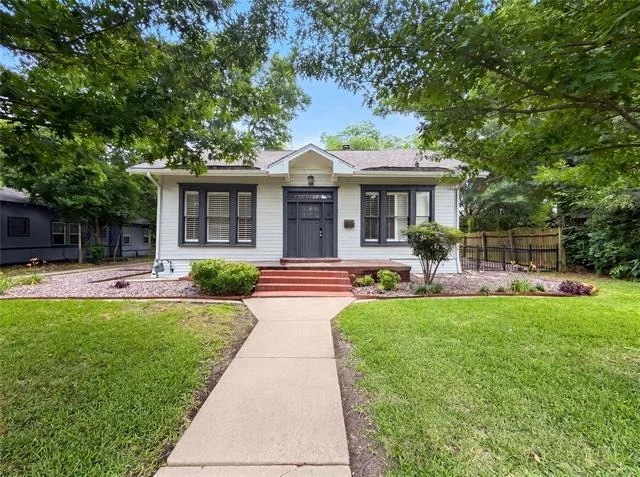 Unit for sale at 3919 Houston Street, Greenville, TX 75401