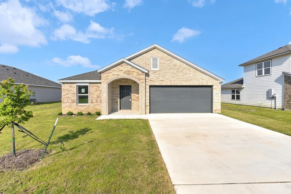 Unit for sale at 1003 Antelope Trail, Temple, TX 76504