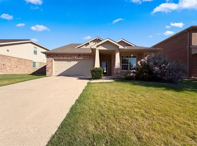 Unit for sale at 1411 Niagara Falls Court, Arlington, TX 76002
