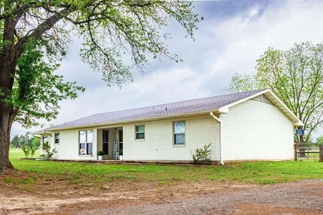 Unit for sale at 3999 County Road 2408, Winnsboro, TX 75494