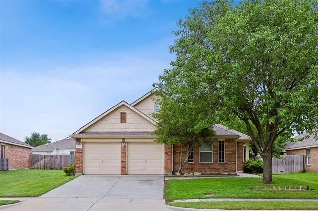 Unit for sale at 1253 Mountain Peak Drive, Fort Worth, TX 76052
