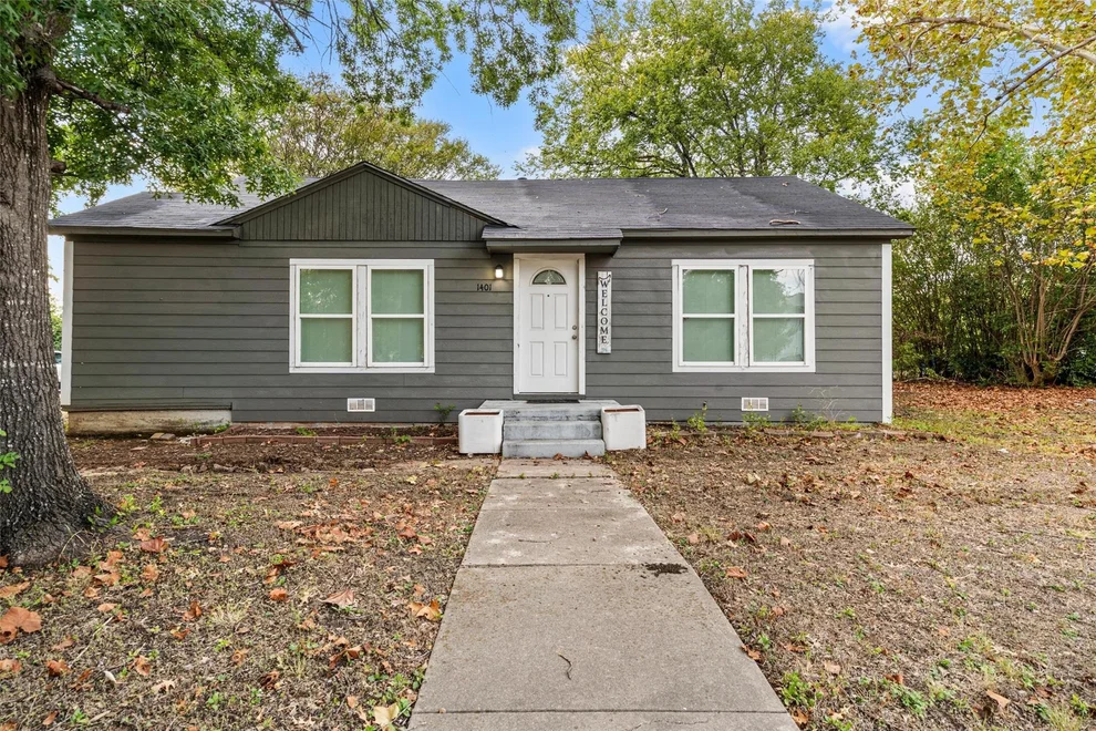 Unit for sale at 1401 Texas Avenue, Mart, TX 76664