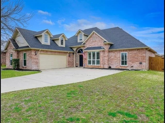 Unit for sale at 205 Wayne Drive, Aledo, TX 76008