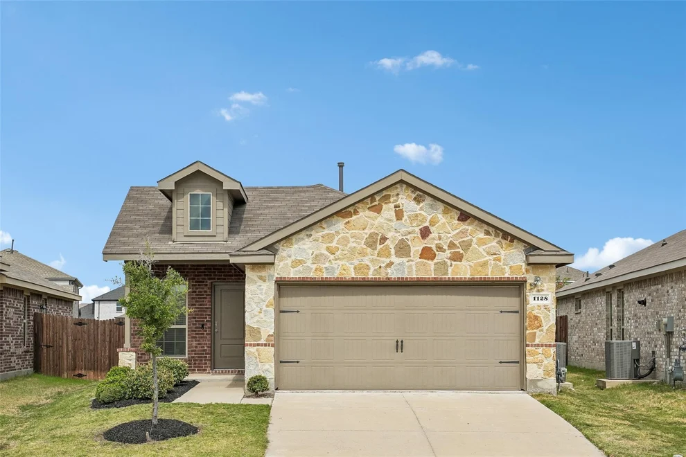 Unit for sale at 1128 Norias Drive, Forney, TX 75126