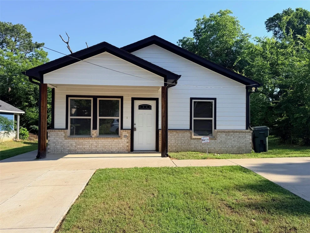 Unit for sale at 501 W Vance, Tyler, TX 75702