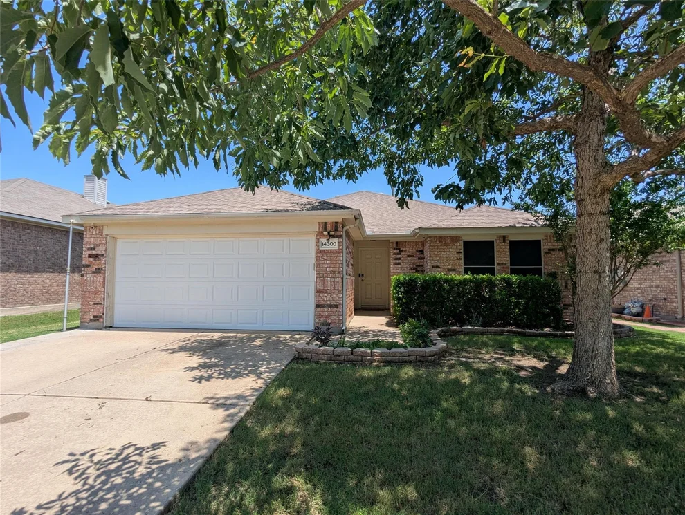 Unit for sale at 14300 Polo Ranch Street, Fort Worth, TX 76052