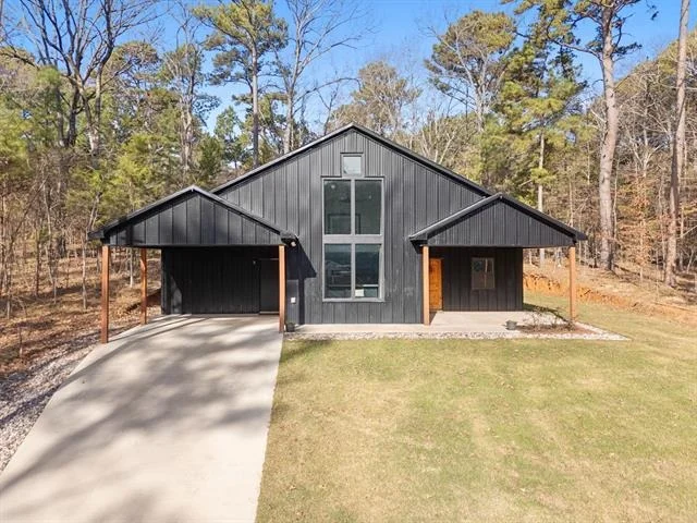 Unit for sale at 18654 Quiet Anchor Lane, Flint, TX 75762