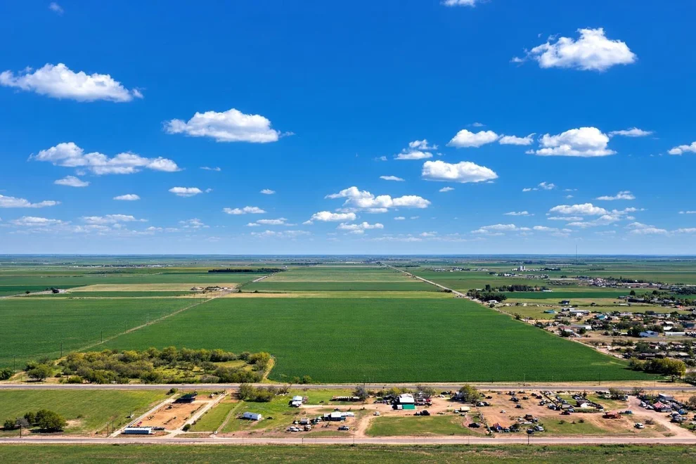 Unit for sale at 0 E Ellis Street, Levelland, TX 79336