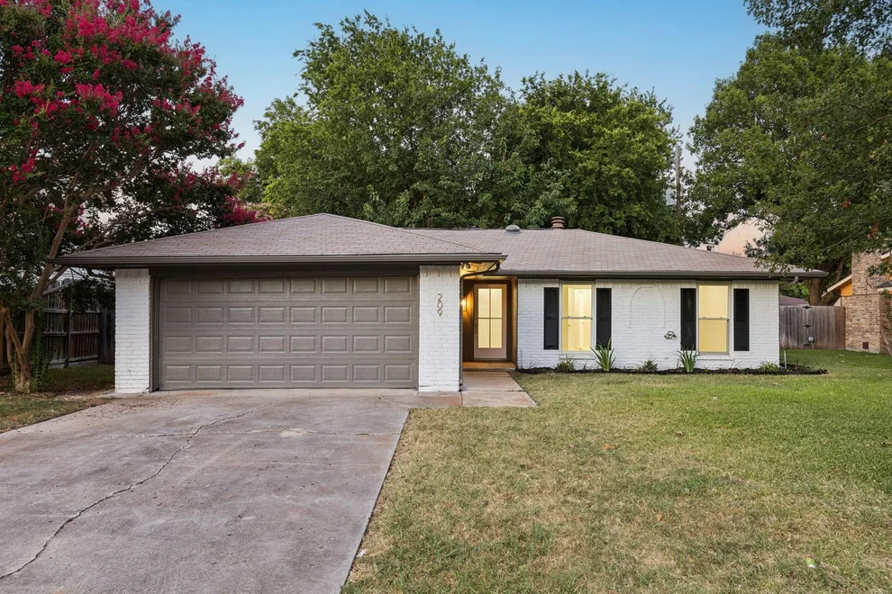 Unit for sale at 209 Sioux Street, Keller, TX 76248