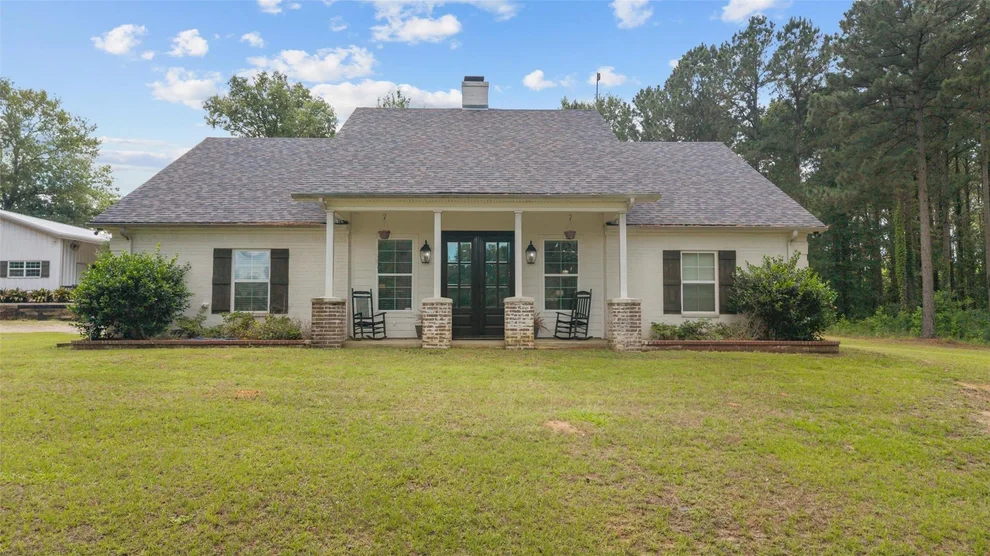 Unit for sale at 12075 County Road 452, Lindale, TX 75771